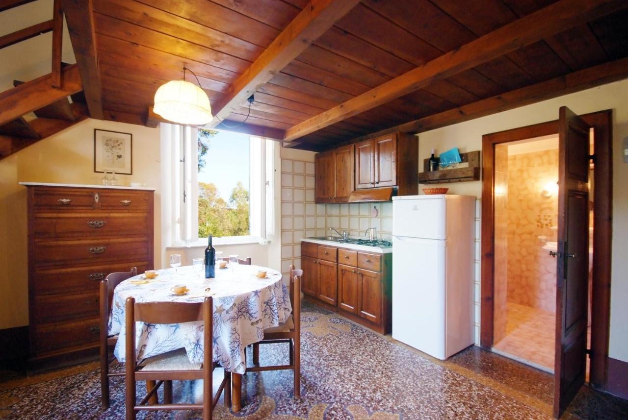 Villa Teresa Porto Azzurro Exterior photo