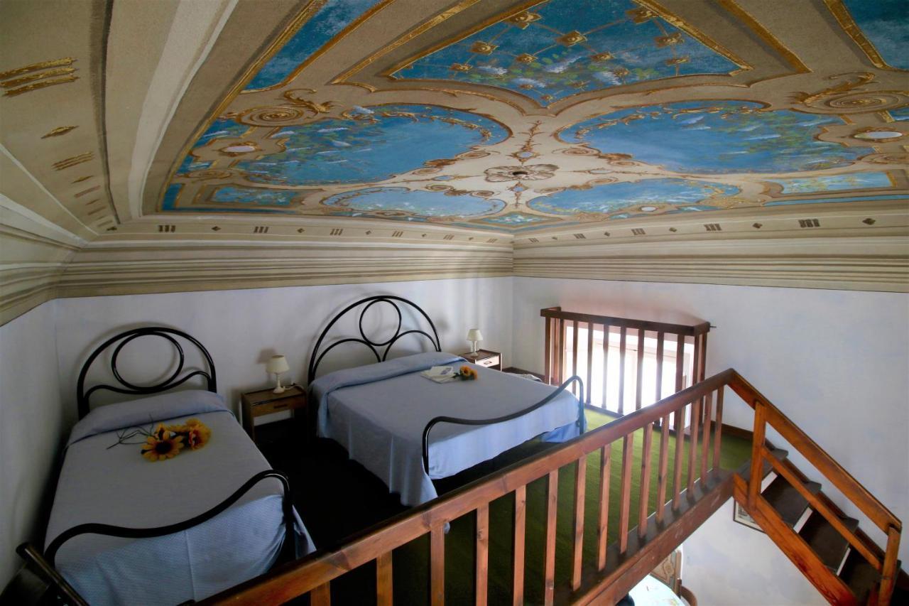 Villa Teresa Porto Azzurro Exterior photo