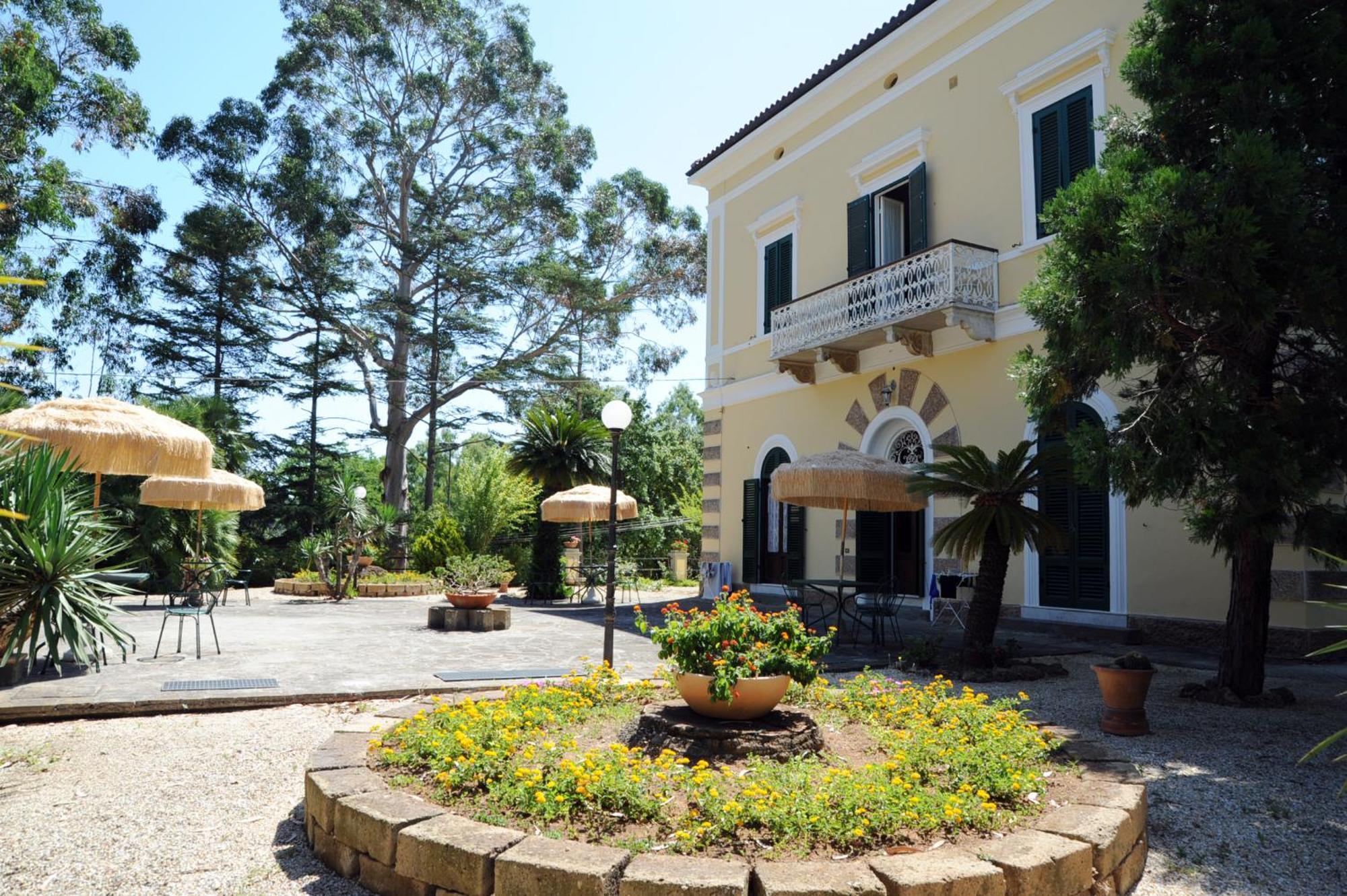 Villa Teresa Porto Azzurro Exterior photo