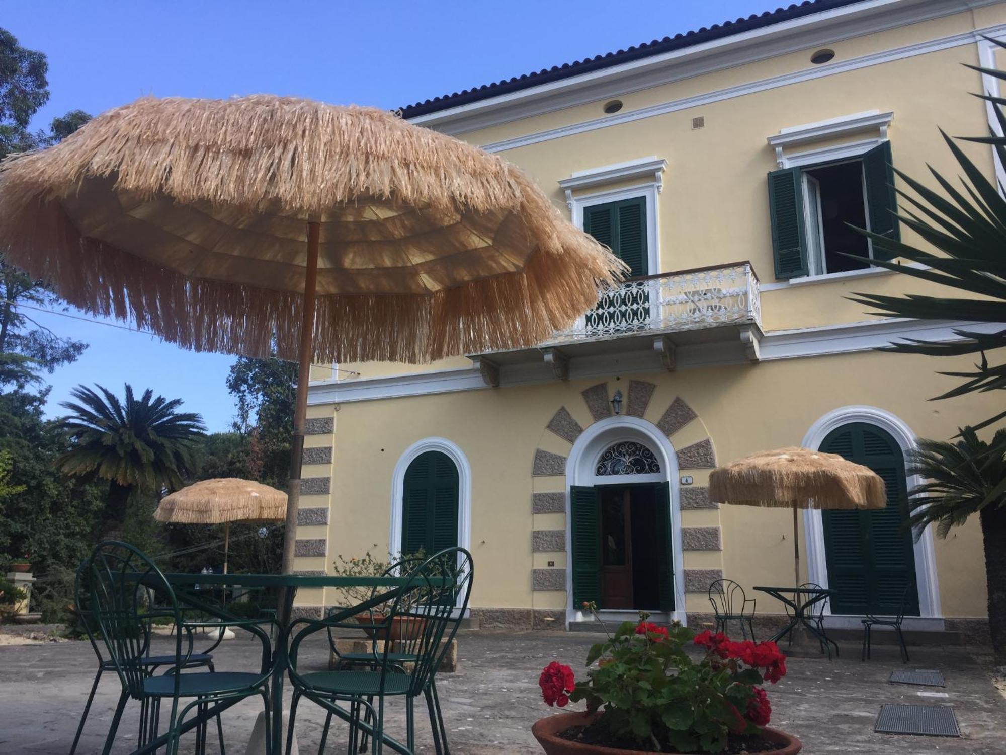Villa Teresa Porto Azzurro Exterior photo